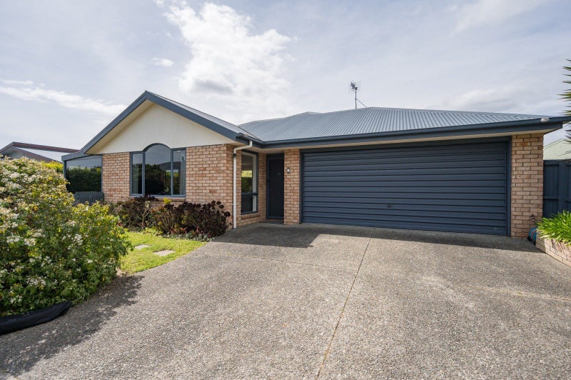 28 Allport Place, Stoke, Nelson - Carousel 21