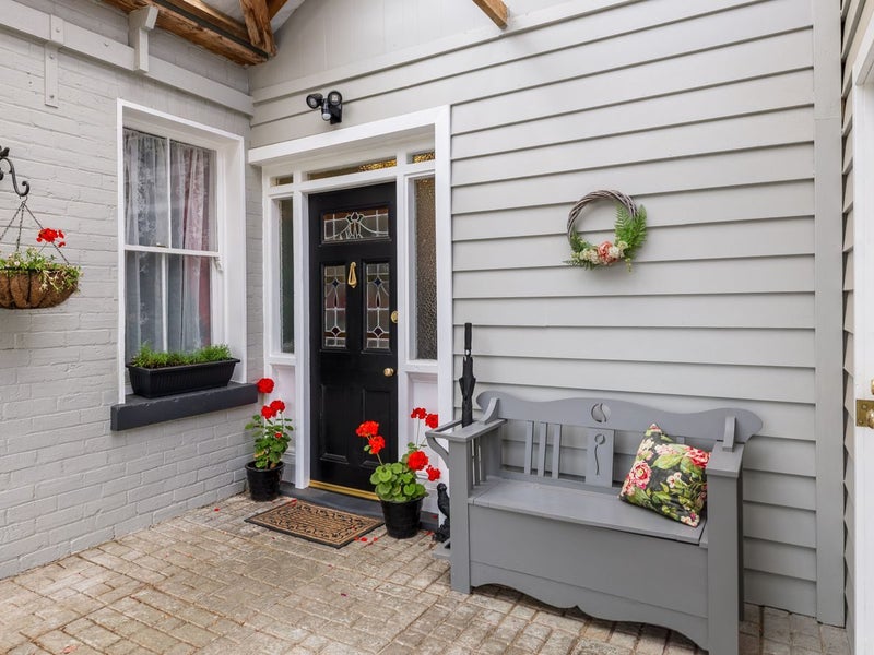 14 Exeter Street, Waimate, Waimate - Carousel 1