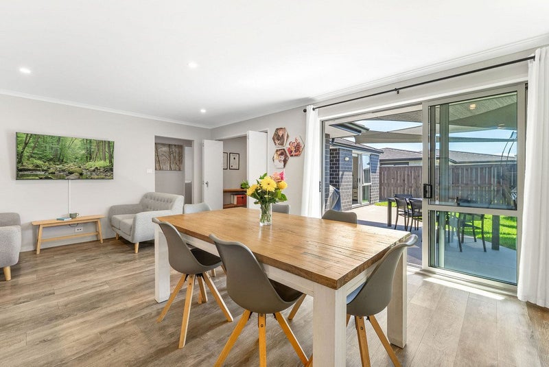 27 Te Hou Hou Crescent, Papamoa Beach, Papamoa - Carousel 1