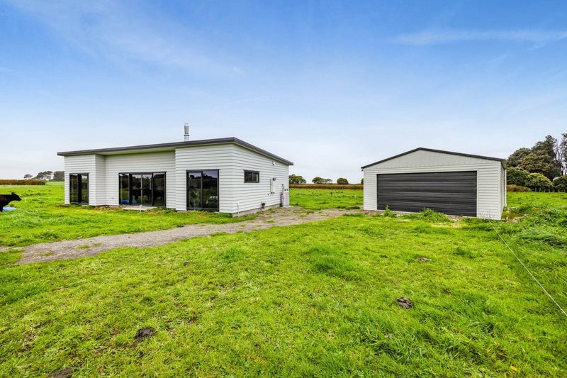 62 Hassard Street, Manaia, Manaia - Carousel 1