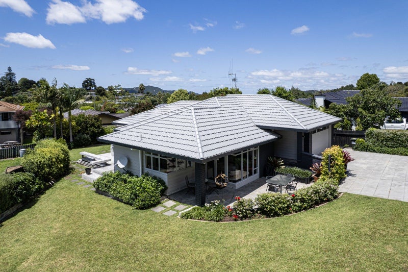 6 County Lane, Kamo, Whangarei - Carousel 1