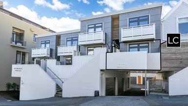 4/35 Pirie Street, Mount Victoria, Wellington - Carousel 1