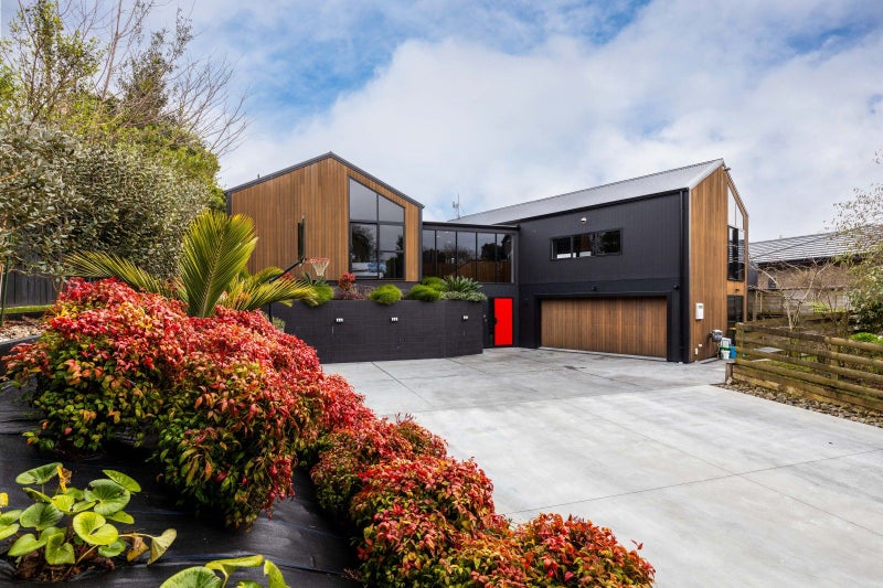 62 Miro Street, Inglewood, Inglewood - Carousel 1