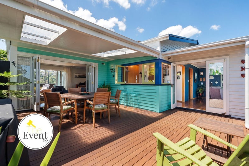 124 Island Bay Road, Beach Haven, Auckland - Carousel 1