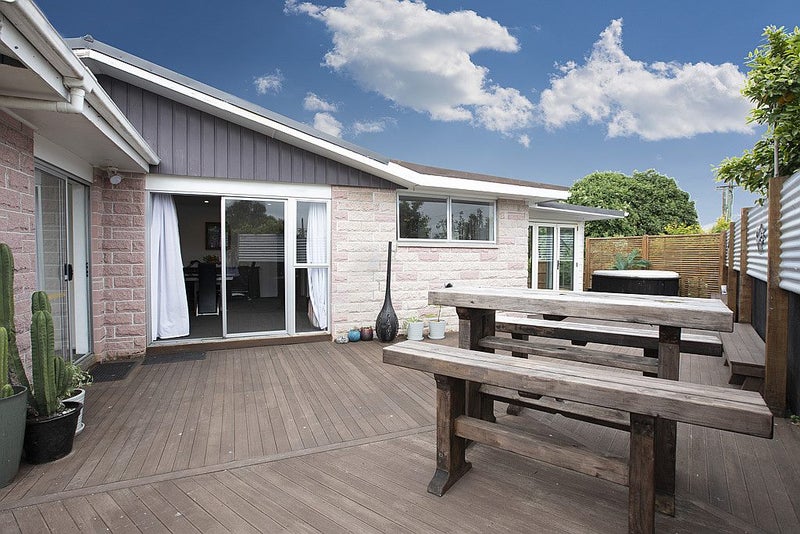 Property Valuation for 5 Risby Place, Burnside, Christchurch Trade Me