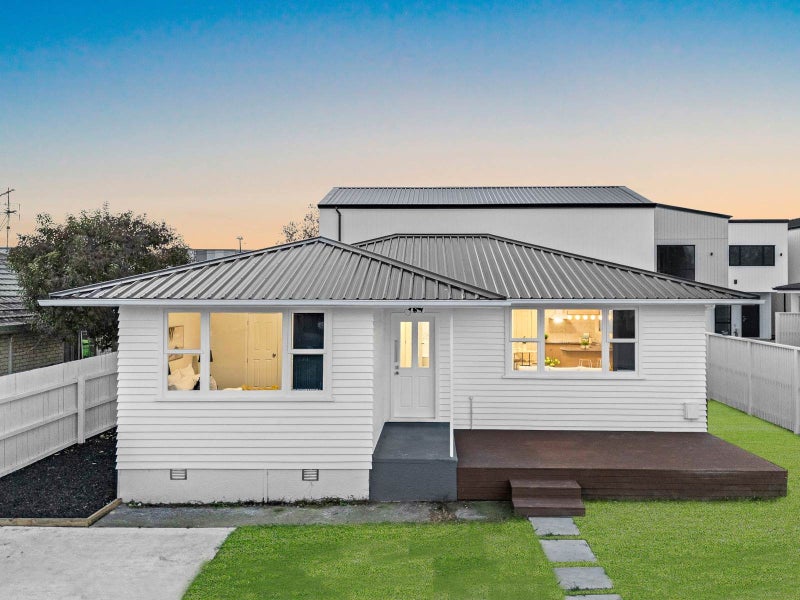 8 Brentford Place, Manurewa, Manukau City, Auckland - Carousel 2