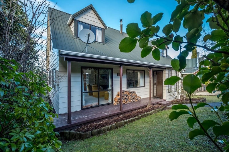 17 Chalet Crescent, Hanmer Springs, Hanmer Springs - Carousel 1