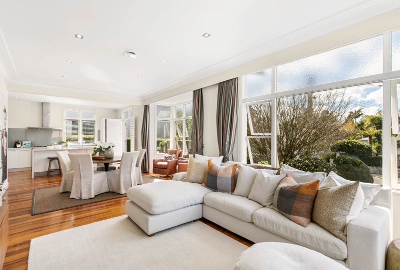 42A Tawera Road, Greenlane, Auckland - Carousel 2