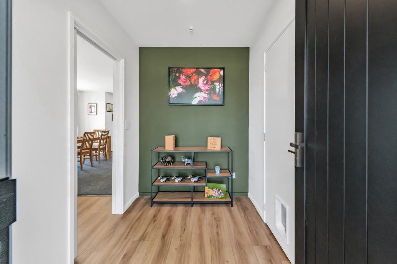 16 Bonecrusher Street, Lincoln, Lincoln - Carousel 2