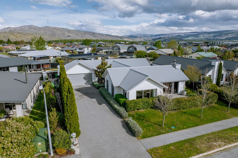 42 Wishart Crescent, Cromwell, Cromwell - Carousel 2