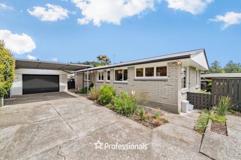 294 Stokes Valley Road, Stokes Valley, Lower Hutt - Carousel 2