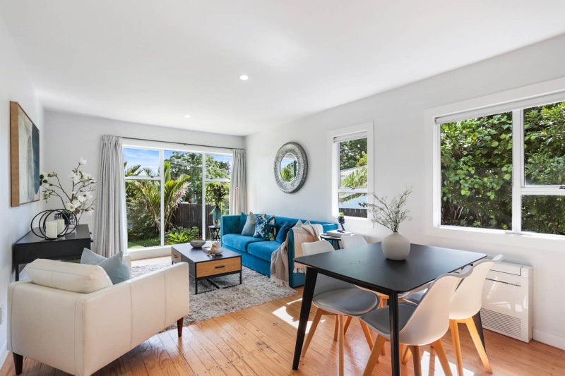 51 Waipani Road, Te Atatu Peninsula, Auckland - Carousel 2