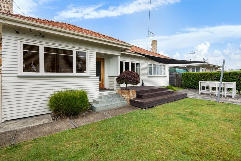 73 Maeroa Road, Maeroa, Hamilton - Carousel 2