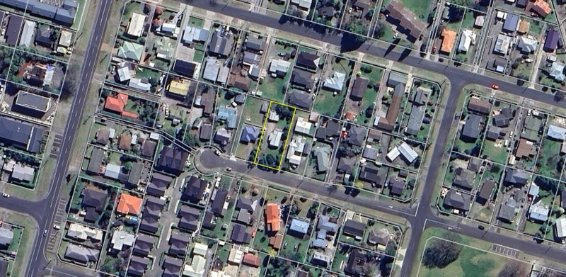 8 Laughton Street, Taupo - Carousel 16