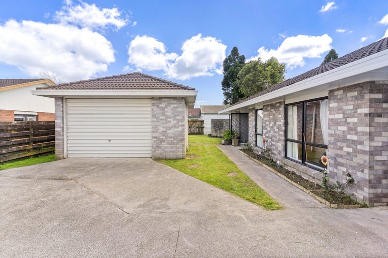 2/3 Edmund Hillary Avenue, Papakura, Papakura - Carousel 2