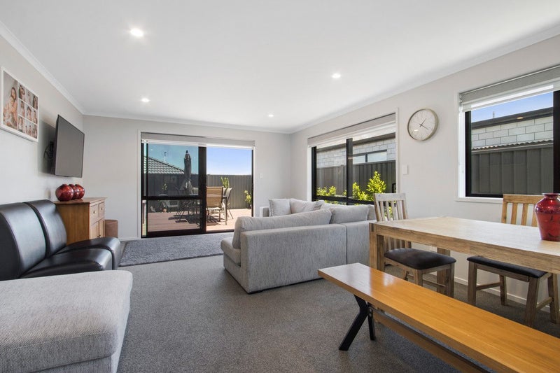 5 Moss Lane, Omokoroa, Omokoroa - Carousel 1