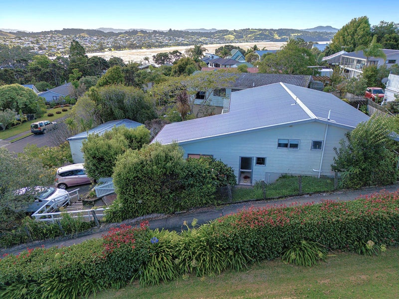 10 Gerontius Lane, Snells Beach, Snells Beach - Carousel 13