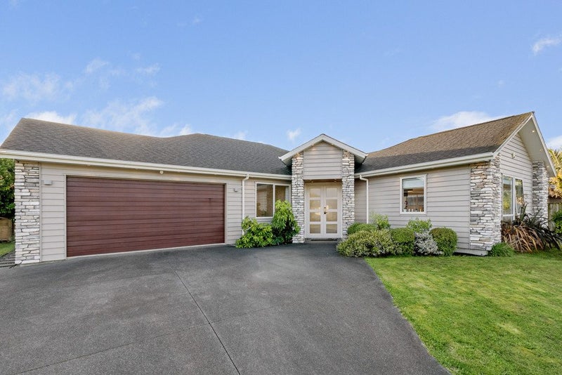 10 Fred White Drive, Kumeu - Carousel 21