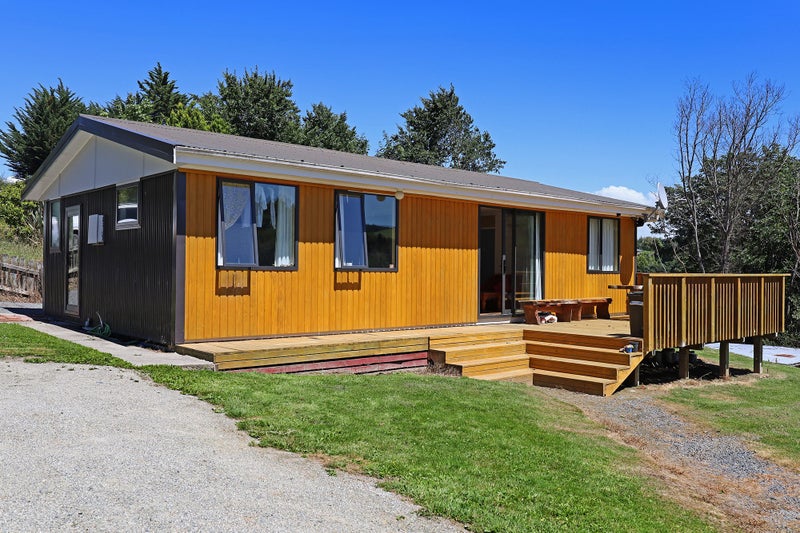 38A Parsonage Road, Lawrence, Lawrence - Carousel 1