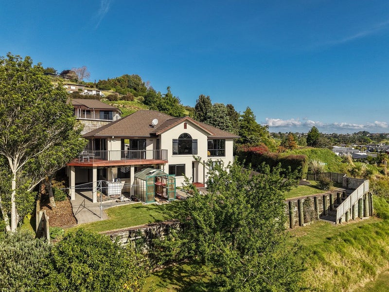 18 Waka Way, Bellevue, Tauranga - Carousel 1