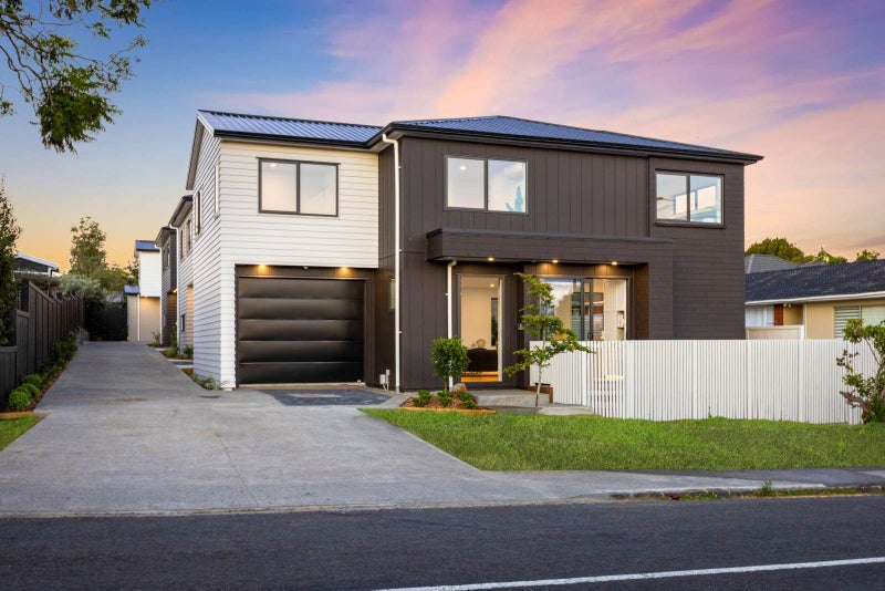 28A Kowhatu Road, One Tree Hill, Auckland - Carousel 1