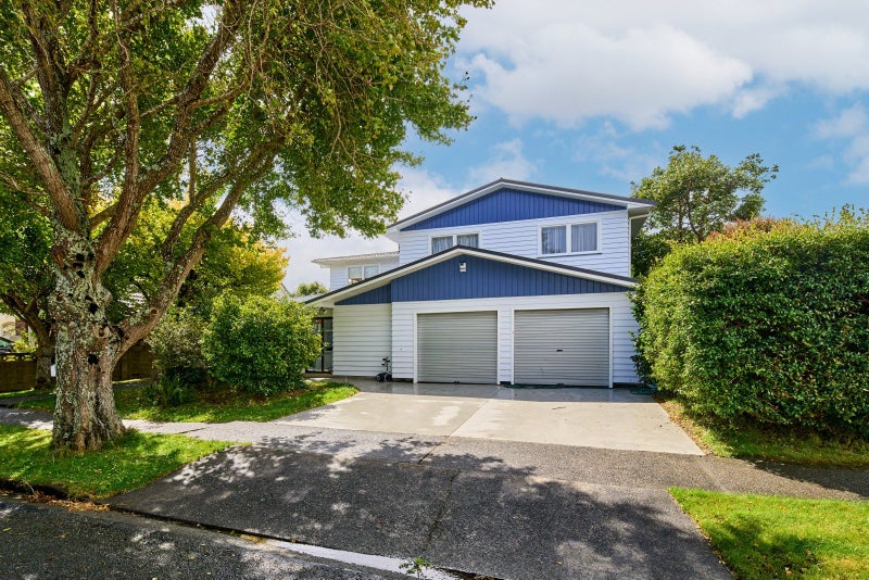 27 Orr Crescent, Hutt Central, Lower Hutt - Carousel 1