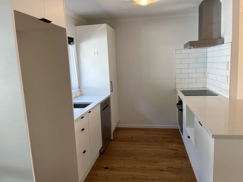 18/55 Verbena Road, Birkdale, Auckland - Carousel 2