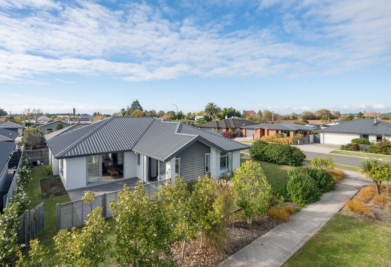 19 Rore Street, Motueka - Carousel 1