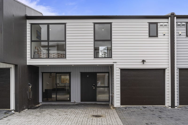 9/16 Clark Road, Pahurehure, Papakura - Carousel 2