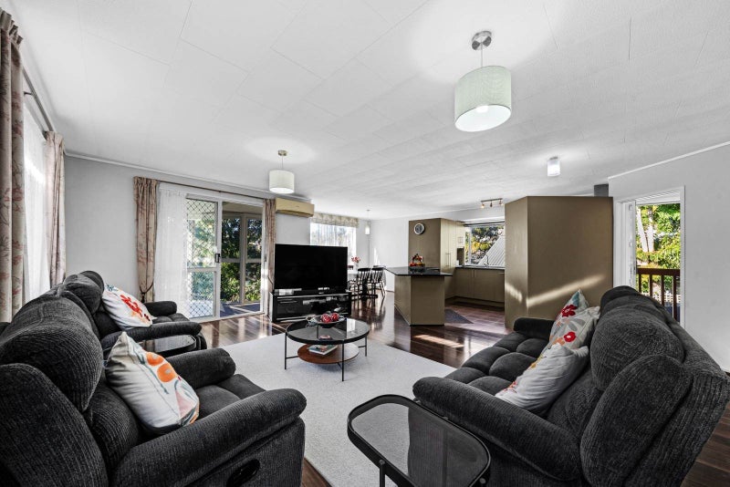 80B Bollard Avenue, New Windsor, Auckland - Carousel 2
