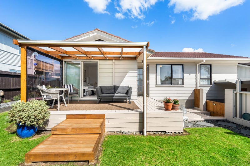 1/86 Stanley Road, Glenfield, Auckland - Carousel 1