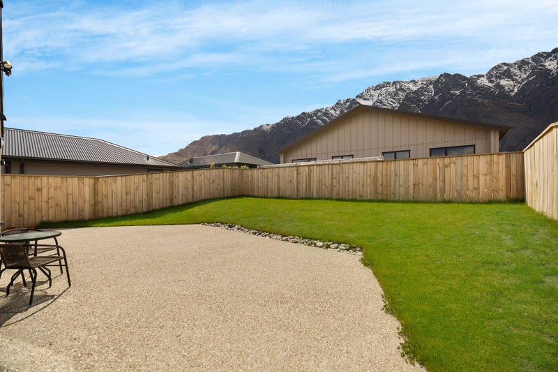 5 Collie Road, Jacks Point, Queenstown - Carousel 2