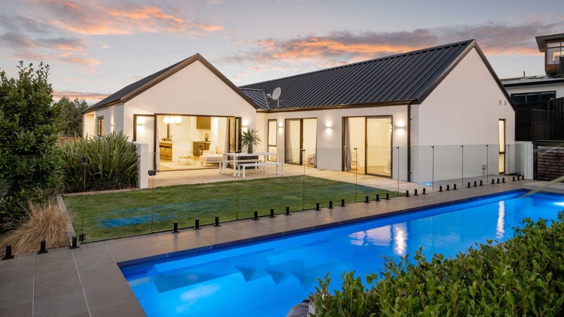 316 Worsleys Road, Westmorland, Christchurch - Carousel 1