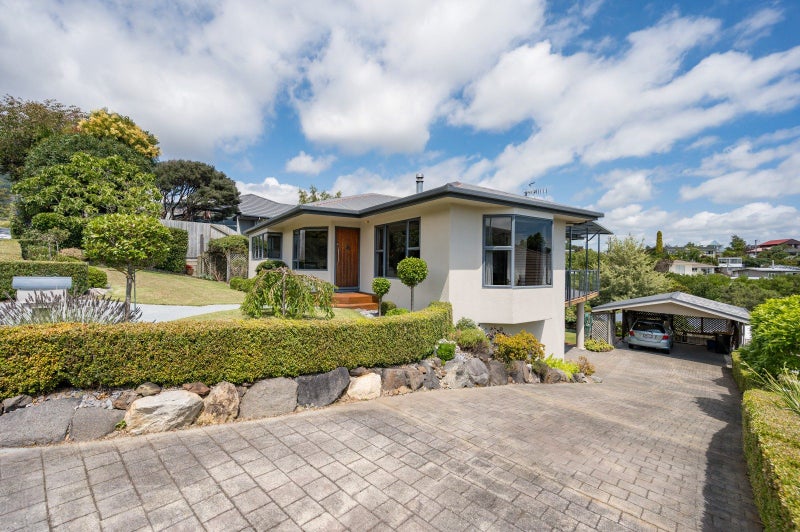 17 Blair Terrace, Richmond - Carousel 2