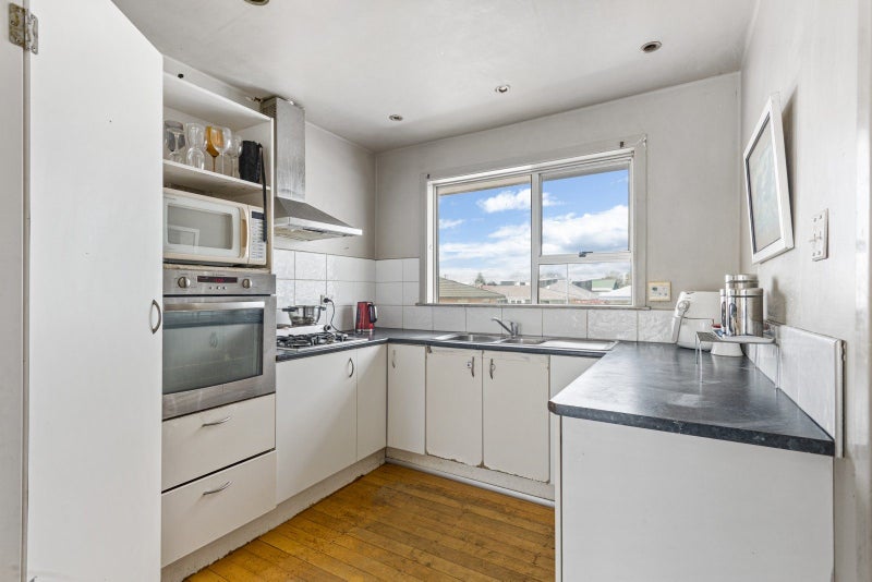 48A Hynds Road, Gate Pa, Tauranga - Carousel 2