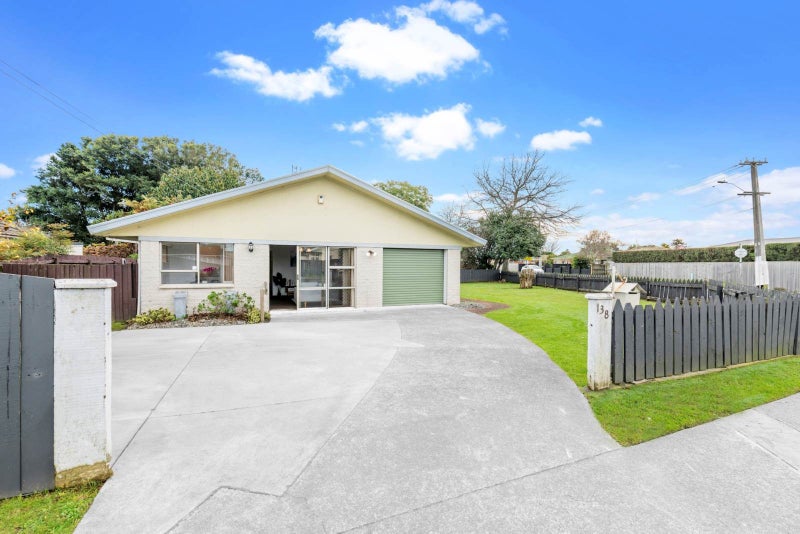 1/138 Clevedon Road, Papakura, Papakura - Carousel 1