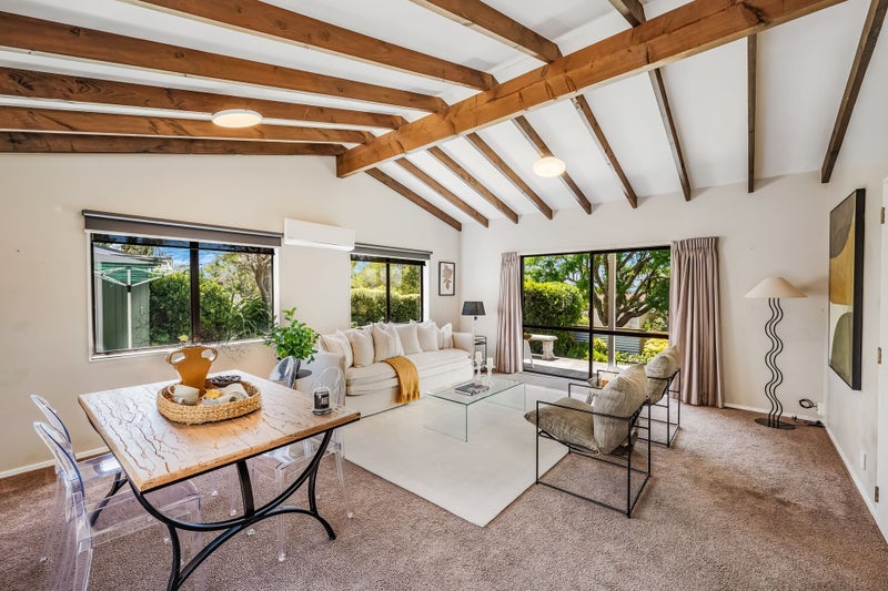 2/24 Durham Drive, Havelock North, Havelock North - Carousel 1