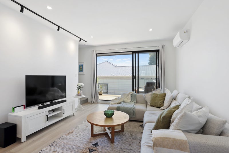 2/29 Roberton Road, Avondale, Auckland City, Auckland - Carousel 2