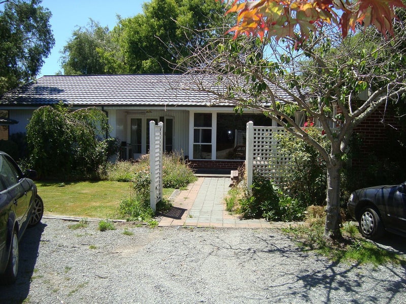 38A Newnham Terrace, Upper Riccarton, Christchurch - Carousel 2