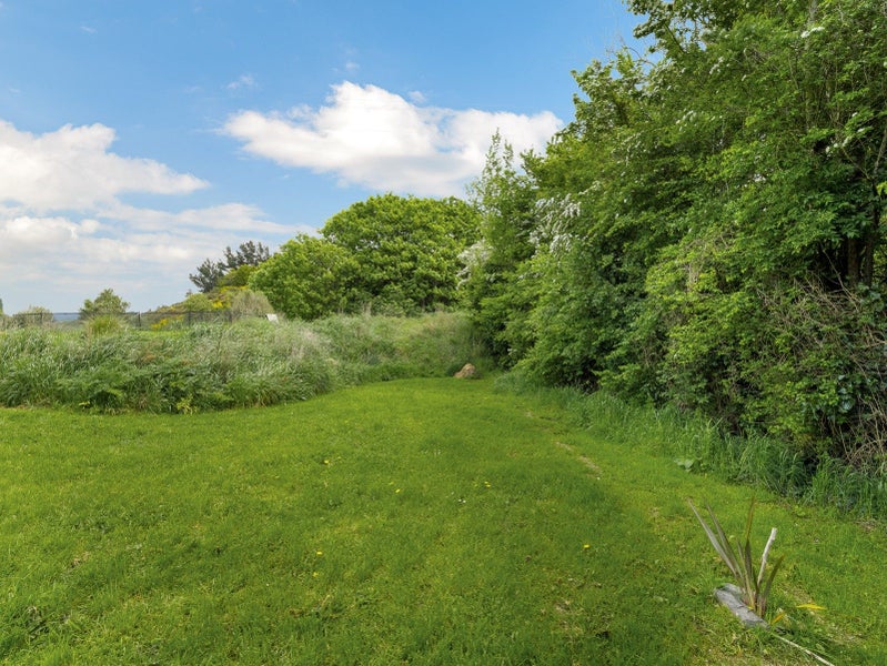 1 Start Street, Palmerston - Carousel 27