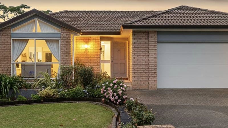 18 Amberwood Drive, Northpark, Auckland - Carousel 1