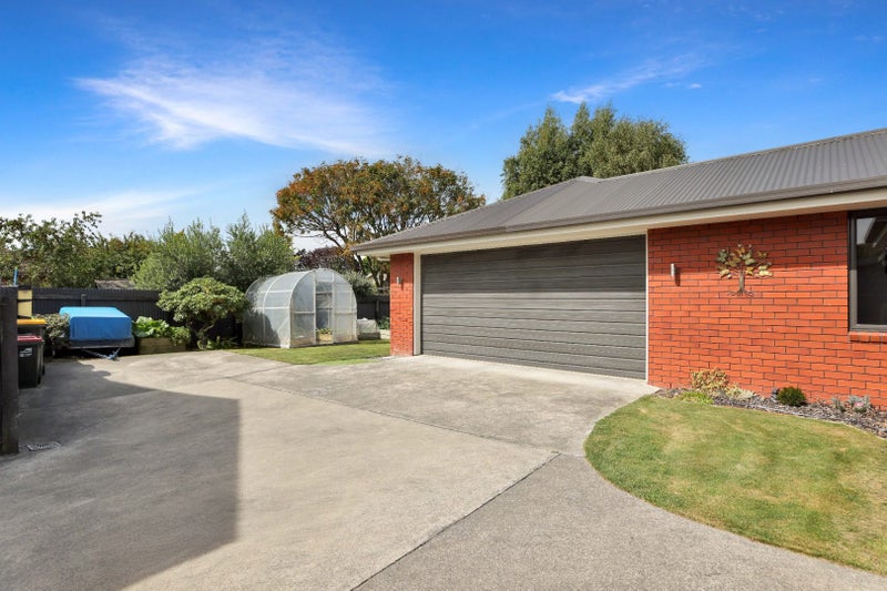 22B Charles Street, Allenton, Ashburton - Carousel 2
