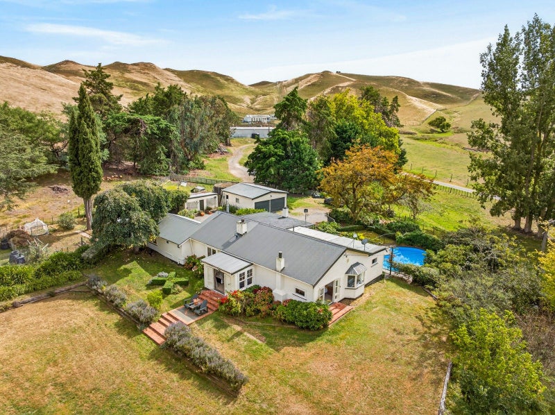 360 Raukawa Road, Raukawa, Hastings - Carousel 1