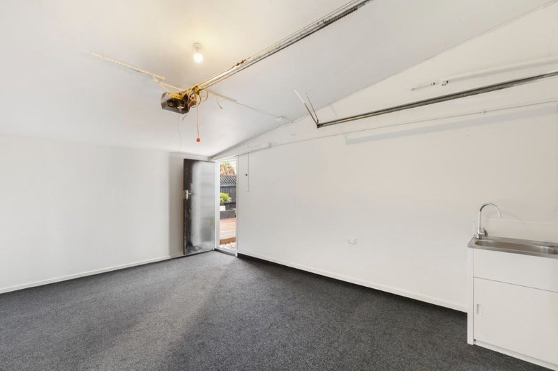 2/54 Gresford Street, Edgeware, Christchurch - Carousel 13