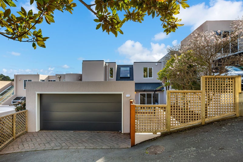 3/65 PAREMATA RD, PAREMATA, PORIRUA - Carousel 35