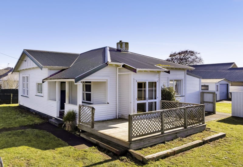 2 Burns Street, Hawera - Carousel 1