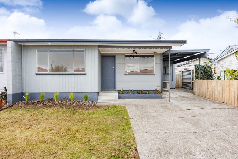 2B Karaka Street, Hokowhitu, Palmerston North - Carousel 1