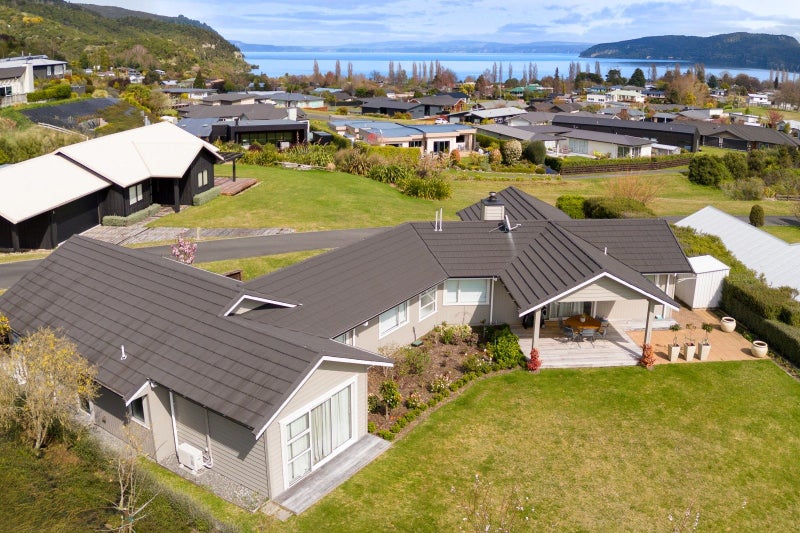 Property Valuation for 33 Bodes Lane, Kinloch, Taupo, Waikato Trade Me Property Trade Me