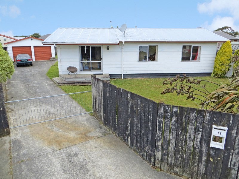 Property Valuation for 11 Tiller Close, Kelvin Grove, Palmerston North