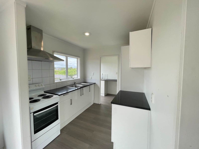 25 Belinda Avenue, Flat Bush, Manukau City, Auckland - Carousel 2